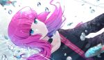  1boy androgynous black_choker black_sweater blue_eyes bubble choker fish highres long_hair male_focus multicolored_eyes neon_(technoroid) off-shoulder_sweater off_shoulder parted_lips pink_eyes pink_hair shenaa solo sweater technoroid teeth white_background 