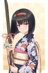  1girl bangs bell black_hair blunt_bangs can_can_bunny grey_eyes gun hairband highres holding holding_weapon japanese_clothes kimono kouhaku_nawa musket obi rance_(series) rope sash sengoku_rance shimenawa short_hair simple_background solo tile_background tsuboyarou weapon yellow_background yuzuhara_yuzumi 