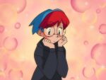  1girl blue_hair blush clenched_hands glasses grey_eyes hood hoodie long_sleeves looking_down multicolored_hair parody penny_(pokemon) pokemon pokemon_(anime) pokemon_(classic_anime) pokemon_(game) pokemon_sv red_hair reimidy short_hair solo style_parody two-tone_hair upper_body 