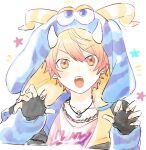  1boy animal_hat bangs black_gloves blonde_hair chain_necklace commentary_request fingerless_gloves fingernails gloves gradient_hair hat highres jewelry long_sleeves male_focus mokux_(mo_ku) multicolored_hair necklace open_mouth orange_eyes orange_hair paw_pose project_sekai short_hair solo star_(symbol) teeth tenma_tsukasa upper_body upper_teeth_only white_background 