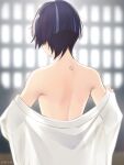  1boy back back_tattoo bananakeki black_hair from_behind genshin_impact highres japanese_clothes male_focus mitsudomoe_(shape) multicolored_hair neck_tattoo open_clothes purple_hair scaramouche_(genshin_impact) signature solo tattoo tomoe_(symbol) upper_body window 