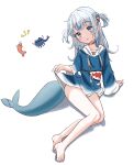  1girl barefoot blue_hair fish_tail gawr_gura highres hololive hood hoodie long_hair multicolored_hair shark_tail sitting smile solo tail two-tone_hair two_side_up virtual_youtuber youyoukai 