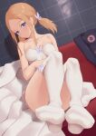  1girl abigail_williams_(fate) bare_shoulders blonde_hair blue_eyes blush breasts fate/grand_order fate_(series) forehead highres jilu legs looking_at_viewer low_twintails medium_hair parted_bangs sitting small_breasts solo thighhighs twintails white_thighhighs 