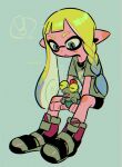  ! 1girl black_footwear black_shorts blonde_hair blush braid grey_background grey_eyes grey_shirt highres inkling inkling_girl invisible_chair long_hair menma_(enaic31) open_mouth pointy_ears shirt short_sleeves shorts simple_background single_braid sitting smallfry_(splatoon) splatoon_(series) splatoon_3 spoken_exclamation_mark t-shirt tentacle_hair 