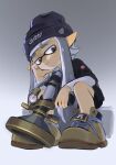  1girl bags_under_eyes black_headwear black_shirt black_shorts brown_footwear closed_mouth from_below grey_background grey_hair highres holding holding_weapon humanlynn inkling inkling_(language) inkling_girl looking_at_viewer pointy_ears shirt shorts simple_background sitting solo splatoon_(series) splatoon_3 tentacle_hair thick_eyebrows weapon 