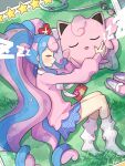  1girl absurdres blue_hair blue_skirt blush cellphone closed_eyes closed_mouth commentary crossover eyelashes fairy_miku_(project_voltage) from_above grass hatsune_miku highres holding holding_pokemon jigglypuff long_hair loose_socks lying multicolored_hair on_side phone pink_footwear pink_hair pink_sweater pokemon pokemon_(creature) project_voltage shoes shoes_removed shun_illustbscr skirt sleeping smile socks star_(symbol) sweater twintails two-tone_hair vocaloid white_socks zzz 