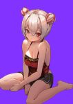  1girl aduo bare_legs bare_shoulders barefoot black_shorts blush breasts camisole cleavage closed_mouth double_bun hair_bun highres looking_at_viewer medium_breasts original purple_background red_camisole red_eyes short_hair shorts simple_background sitting 