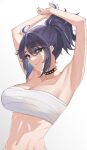  1girl absurdres ahoge armpits arms_up ausseh1 bandages bandeau bare_arms bare_shoulders black_choker blue_eyes breasts chest_sarashi choker cleavage commentary_request gradient_background grey_background highres kson large_breasts looking_at_viewer midriff navel ponytail purple_hair sarashi short_hair sidelocks smile solo stomach strapless tube_top upper_body vshojo white_background 