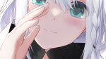  1girl blush close-up commentary_request extra_ears fox_girl green_eyes hair_between_eyes hololive looking_at_viewer shirakami_fubuki shirata98 smile solo virtual_youtuber white_hair 
