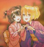  2girls akagi_miria alternate_costume alternate_hairstyle brown_hair heart heart_hands highres idolmaster idolmaster_cinderella_girls idolmaster_cinderella_girls_u149 japanese_clothes kimono multiple_girls orange_hair ponytail purple_eyes qt_hijiri twintails yuuki_haru 