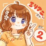  1girl 77haniwa ahoge blue_eyes blush brown_hair commentary dress floral_print flower hair_flower hair_ornament hand_up idolmaster idolmaster_million_live! looking_at_viewer medium_hair orange_background sidelocks smile solo spoken_number suou_momoko upper_body v wavy_hair yellow_dress 