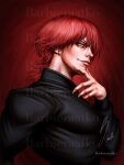  1boy barbieraatko black_shirt fingernails hand_on_own_face highres hisoka_morow hunter_x_hunter large_pectorals male_focus muscular muscular_male pectorals profile red_background red_hair sharp_fingernails shirt signature smile solo upper_body watermark yellow_eyes 