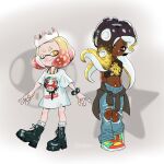  +_+ 2girls alternate_costume arms_behind_back black_hair blonde_hair cephalopod_eyes chain_necklace closed_mouth cropped_shirt crown dark-skinned_female dark_skin foot_up full_body green_eyes headphones highres jewelry legs_apart long_hair looking_at_viewer marina_(splatoon) mario_(series) medium_hair midriff mole mole_under_mouth multicolored_hair multiple_girls navel navel_piercing necklace octarian pants pantyhose pearl_(splatoon) piercing pink_pupils power_star_(mario) red_hair ring shirt shoes short_sleeves shorts smile socks splatoon_(series) splatoon_2 standing standing_on_one_leg stomach stup-jam suction_cups super_mushroom t-shirt tentacle_hair torn_clothes torn_pantyhose yellow_eyes 