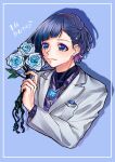  1boy absurdres asymmetrical_bangs asymmetrical_hair blue_eyes blue_flower blue_hair blue_rose blunt_bangs bolo_tie border breast_pocket buttons closed_mouth collared_shirt commentary_request cropped_torso flower glint gradient_hair grey_jacket hair_behind_ear hair_ornament hairpin highres holding holding_flower honeyworks jacket kohaku_(user_ydtf2533) kokuhaku_jikkou_iinkai lapels leaf light_blue_background long_sleeves looking_ahead male_focus multicolored_hair open_collar pocket print_shirt purple_hair purple_shirt rose shadow shirt short_hair simple_background solo someya_yuujirou suit_jacket turtleneck upper_body wavy_mouth white_border 