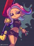  1girl agent_8_(splatoon) artist_name black_shirt black_skirt bracelet breasts forehead highres jewelry looking_at_viewer midriff miniskirt n2uohichan navel octoling octoling_girl red_eyes red_hair shirt short_hair skirt solo splatoon_(series) suction_cups tentacle_hair tentacles thighs weapon 