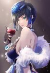  1girl backless_dress backless_outfit bare_shoulders blue_headwear bob_cut breasts cup dangle_earrings diagonal_bangs dress drinking_glass earrings feather_boa fingerless_gloves from_side fur-trimmed_jacket fur_trim genshin_impact gloves green_eyes highres holding holding_cup jacket jewelry large_breasts milk_(ohota_ye1) sideboob smirk solo upper_body wine_glass yelan_(genshin_impact) 