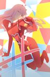  1girl aeror blue_background bodysuit breasts clenched_hand closed_mouth commentary darling_in_the_franxx expressionless floating_hair full_body geometric_pattern hairband head_tilt highres hood hood_down horns kneeling long_hair looking_at_viewer multicolored_background oni_horns pilot_suit pink_hair red_background red_bodysuit red_horns shadow skin_tight small_breasts solo thigh_gap two-tone_bodysuit white_background white_bodysuit white_hairband yellow_background yellow_eyes zero_two_(darling_in_the_franxx) 