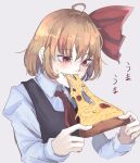  1girl ahoge black_vest blonde_hair blush collared_shirt commentary_request cropped_torso eating flat_chest food grey_background hair_between_eyes hair_ribbon highres kanaria_(bocmn) long_sleeves medium_bangs necktie pepperoni pizza pizza_slice red_eyes red_necktie red_ribbon ribbon rumia sharp_teeth shirt short_hair simple_background solo teeth touhou translated upper_body vest white_shirt 