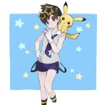  1boy ascot black_socks blue_background border brown_eyes brown_hair closed_mouth collared_shirt commentary_request florian_(pokemon) gloves grey_shirt hand_up head_tilt highres male_focus on_shoulder pikachu pokemon pokemon_(creature) pokemon_(game) pokemon_on_shoulder pokemon_sv purple_ascot purple_shorts sana_(37pisana) shirt short_hair shorts smile socks star_(symbol) suspenders suspenders_slip team_star team_star_uniform v white_border white_gloves 