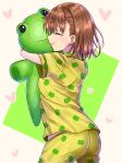  1girl absurdres animal_print ass brown_hair closed_eyes closed_mouth ebora frog_print from_side gekota highres holding holding_stuffed_toy medium_hair misaka_mikoto object_hug pajamas print_pajamas short_sleeves smile stuffed_animal stuffed_frog stuffed_toy toaru_kagaku_no_railgun toaru_majutsu_no_index two-tone_background yellow_pajamas 