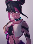  1girl black_collar black_hair blue_eyes breasts collar cone_hair_bun double_bun grey_background hair_bun han_juri hand_on_own_hip heterochromia kemachiku lips looking_at_viewer medium_breasts multicolored_hair pink_eyes smile solo spiked_collar spikes street_fighter street_fighter_6 two-tone_hair 