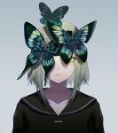  1girl absurdres black_shirt butterfly_on_face butterfly_over_eye closed_mouth collarbone expressionless facing_viewer gradient_background green_eyes green_hair gumi highres light_particles one_eye_covered sailor_collar shirt short_hair simple_background solo upper_body vocaloid waterlily 