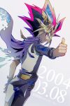  1boy belt black_belt black_hair blonde_hair bracelet closed_mouth grey_background grey_pants grey_shirt grin highres jewelry long_sleeves male_focus multicolored_hair outstretched_arm pants raijin-bh red_eyes red_hair shirt smile solo spiked_hair thumbs_up yami_yuugi yu-gi-oh! yu-gi-oh!_duel_monsters 