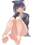  1girl absurdres bare_legs barefoot black_choker black_hair blue_archive choker clenched_teeth commentary_request grin halo highres kazusa_(blue_archive) legs looking_at_viewer marulire multicolored_hair pink_hair school_uniform serafuku short_hair simple_background sitting smile soles solo teeth toes two-tone_hair white_background 