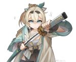  1girl blonde_hair blue_eyes chest_sarashi closed_mouth haori highres holding holding_sheath holding_sword holding_weapon hololive japanese_clothes kagurabachi katana kazama_iroha looking_at_viewer ponytail sarashi sheath simple_background sobbi11 solo sword twitter_username unsheathing upper_body v-shaped_eyebrows virtual_youtuber weapon white_background 