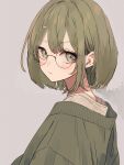  1girl 51wa02 bespectacled blush glasses green_eyes green_hair highres idolmaster idolmaster_shiny_colors looking_at_viewer looking_to_the_side nanakusa_nichika round_eyewear short_hair simple_background solo upper_body white_background 