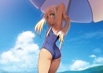  1girl armpits ass beach_umbrella blonde_hair blue_eyes blue_one-piece_swimsuit blue_sky breasts cloud commentary_request from_behind fuu_(koneko_no_yomeiri) hair_tie highres idolmaster idolmaster_cinderella_girls layla_(idolmaster) looking_back mouth_hold one-piece_swimsuit petite shade sky small_breasts solo swimsuit tan tying_hair umbrella 