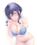  1girl aotsu_karin ass_visible_through_thighs bare_arms bed_sheet blue_bra blue_panties blush bra breasts cleavage closed_mouth collarbone commentary_request crossed_bangs hair_between_eyes hair_ribbon large_breasts looking_at_viewer lying mole mole_on_breast navel on_side original panties purple_eyes purple_hair ribbon simple_background smile solo stomach underwear underwear_only white_background 