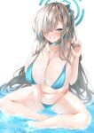  1girl asuna_(blue_archive) bare_arms bare_legs bare_shoulders barefoot bikini blue_archive blue_bikini blue_choker blue_eyes blue_halo breasts choker collarbone grin hair_over_one_eye halo highres large_breasts light_brown_hair long_hair looking_at_viewer mole mole_on_breast mutou_mame partially_submerged smile solo swimsuit water 