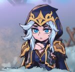  1girl ashe_(league_of_legends) black_cape blue_eyes breasts cape cleavage fur-trimmed_cape fur_trim grey_background grey_hair hands_up hood hood_up hooded_cape large_breasts league_of_legends looking_at_viewer own_hands_together parted_lips phantom_ix_row solo teeth upper_body 
