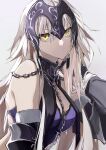  1girl armor armored_dress bare_shoulders black_dress breasts chain cleavage collar dress fate/grand_order fate_(series) gauntlets grey_hair headpiece highres jeanne_d&#039;arc_alter_(avenger)_(fate) jeanne_d&#039;arc_alter_(fate) kino_kokko large_breasts long_hair looking_at_viewer metal_collar solo very_long_hair yellow_eyes 