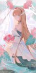  1girl arknights bare_shoulders black_choker blonde_hair blue_eyes bouquet choker closed_mouth commentary_request cowboy_shot dress flower from_side hair_flower hair_ornament highres holding holding_bouquet horns long_hair looking_at_viewer looking_back off-shoulder_dress off_shoulder official_alternate_costume pink_flower saileach_(arknights) saileach_(summer_flowers)_(arknights) solo thigh_strap tolu_ya very_long_hair wading water white_dress 