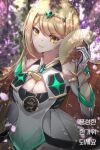 1girl bare_shoulders blonde_hair breasts circlet cleavage cleavage_cutout clothing_cutout commentary_request core_crystal_(xenoblade) eyelashes folding_fan gloves hand_fan highres holding holding_fan korean_commentary large_breasts long_hair mixed-language_commentary mythra_(xenoblade) parted_bangs smile solo translation_request white_gloves xenoblade_chronicles_(series) xenoblade_chronicles_2 yellow_eyes zer00han 