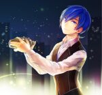  1boy bartender blue_eyes blue_hair blue_nails cityscape closed_mouth hair_between_eyes highres kaito_(vocaloid) looking_at_viewer male_focus matcha_(higashiya0401) nail_polish night project_diva_(series) shirt short_hair sky smile solo sparkle standing upper_body vocaloid waistcoat white_shirt 