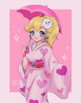  1girl artist_name blonde_hair blue_eyes blush boo_(mario) breasts character_hair_ornament chelly_(chellyko) earrings gem hair_ornament heart heart_print highres holding japanese_clothes jewelry kimono long_hair long_sleeves looking_at_viewer mario_(series) mario_kart mario_kart_tour medium_breasts obi pink_background pink_kimono ponytail princess_peach princess_peach_(yukata) print_kimono sash simple_background smile solo sparkle standing umbrella watermark wide_sleeves 