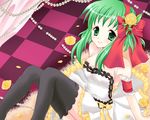  bad_id bad_pixiv_id black_legwear green_eyes green_hair gumi momichika short_hair solo thighhighs vocaloid world_is_mine_(vocaloid) 