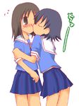  azumanga_daiou blush kasuga_ayumu kiss osaka school_uniform takino_tomo yuri 