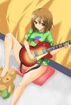  barefoot bottomless brown_eyes brown_hair feet gibson guitar hirasawa_yui instrument k-on! les_paul maho_(yakimorokoshi) sitting solo 