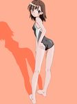  adjusting_clothes adjusting_swimsuit akya ass blush brown_eyes brown_hair competition_swimsuit from_behind full_body hair_ornament hairclip highres kneepits leaning_forward looking_back misaka_mikoto one-piece_swimsuit simple_background solo standing swimsuit to_aru_majutsu_no_index 