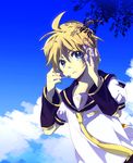  bad_id bad_pixiv_id blonde_hair blue_eyes cloud day headphones headset hino_(moca) kagamine_len male_focus necktie sky solo vocaloid yellow_neckwear 