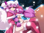  :3 alternate_costume bad_id bad_pixiv_id bangs bespectacled blunt_bangs blush body_blush bottomless breasts christmas glasses hat highres long_hair looking_at_viewer medium_breasts night patchouli_knowledge plump purple_hair raiden_(raiden_labo) red_eyes sack santa_costume shiny shiny_skin smile snow snowing solo thighhighs touhou twintails underboob 