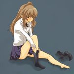  aisaka_taiga bad_id bad_pixiv_id brown_eyes brown_hair dressing gaihan_umeboshi_mitchell long_hair oohashi_high_school_uniform panties school_uniform skirt socks solo thighhighs toradora! underwear upskirt white_panties 