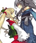  alternate_costume blonde_hair face-to-face lowe_(slow) multiple_girls off_shoulder profile rozen_maiden shinku sleeves_past_wrists suigintou 