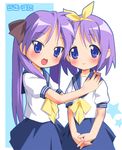  blue_eyes blue_skirt bow bowtie hair_bow hand_on_another's_shoulder hiiragi_kagami hiiragi_tsukasa looking_at_viewer lucky_star multiple_girls own_hands_together pink_hair pu-en ryouou_school_uniform sailor_collar school_uniform serafuku short_hair simple_background skirt v_arms white_background yellow_bow yellow_neckwear 