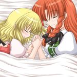  bed bococho flandre_scarlet holding_hands hong_meiling multiple_girls sleeping touhou 