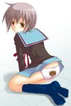  animal_print back-print_panties bangs bear_panties bear_print blue_sailor_collar cardigan hinase_saharu kita_high_school_uniform nagato_yuki panties print_panties sailor_collar school_uniform serafuku short_hair solo suzumiya_haruhi_no_yuuutsu underwear 